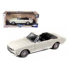 Ford Mustang 1964 1/2 Cabriolet Beige 1-18 Motormax
