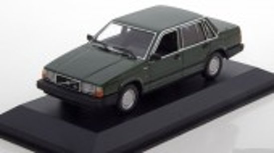 Volvo 740 1986 Groen 1-43 Maxichamps