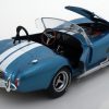 Shelby Cobra 1965 Blauw 1-18 Solido