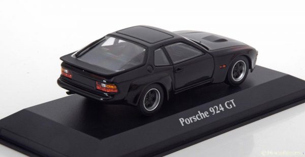 Porsche 924 Carrera GT Zwart 1981 Maxichamps 1/43