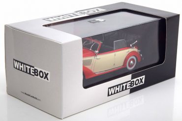 Mercedes-Benz 230 ( W153 ) Rood / Beige 1-43 Whitebox Limited 1000 Pieces