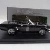 Ford Mustang Cabriolet 1964½ Zwart 1:18 Welly