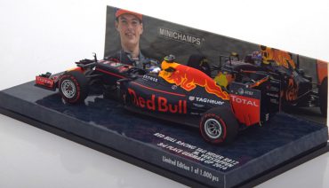 Red Bull TAG Heuer RB12 Germany GP 2016 Max Verstappen 1-43 Minichamps Limited 1000 Pieces