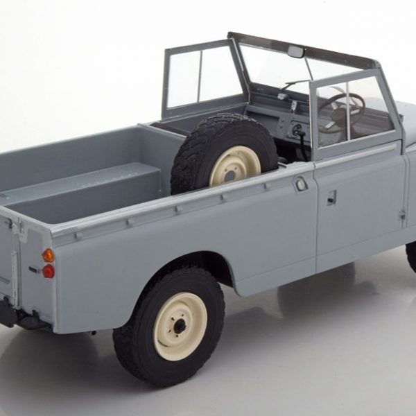 Land Rover 109 Series II Pick Up 1959 Grijs 1-18 MCG Models