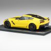 Chevrolet Corvette C7 2017 Grand Sport 1-18 Racing Geel Top Speed