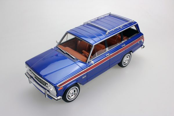 Jeep Grand Wagoneer Blauw 1-18 LS Collectibles Limited 250 Pieces
