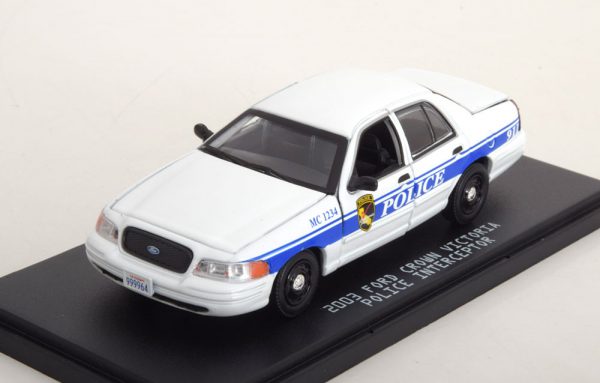 Ford Crown Victoria Police Interceptor 2003 "TV Serie MacGyver " Wit / Blauw 1-43 Greenlight Collectibles