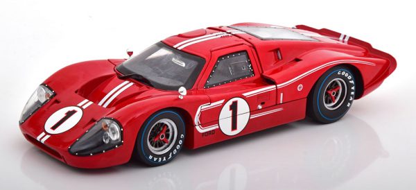 Ford GT 40 MK IV 1967 Nr# 1 Rood 1-18 Shelby Collectibles