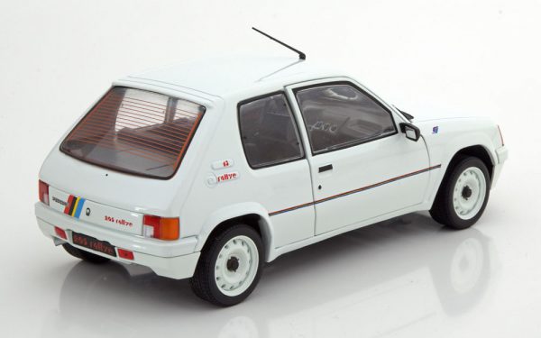 Peugeot 205 Rally 1988 Wit 1-18 Solido