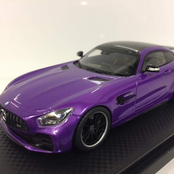 Mercedes-Benz AMG GT-R 2017 Sky Purple Metallic 1-43 Almost Real