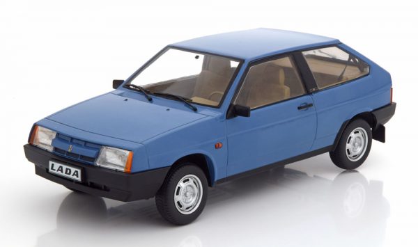 Lada Samara 1984 Blauw 1-18 KK Scale Limited 250 Pieces