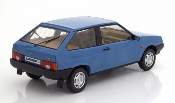 Lada Samara 1984 Blauw 1-18 KK Scale Limited 250 Pieces