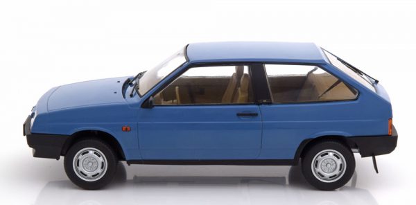 Lada Samara 1984 Blauw 1-18 KK Scale Limited 250 Pieces