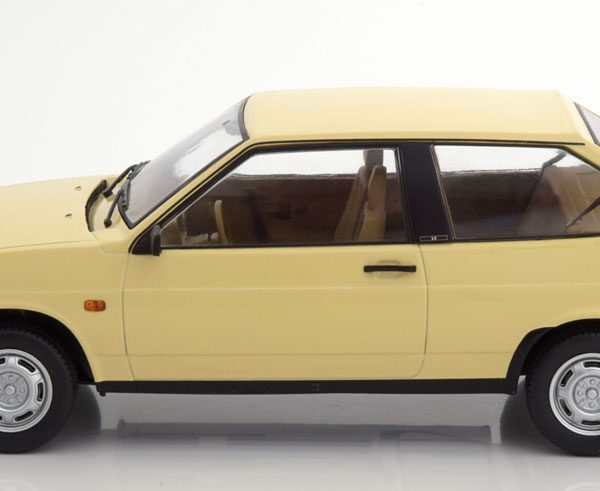 Lada Samara 1984 Beige 1-18 KK Scale Limited 250 Pieces