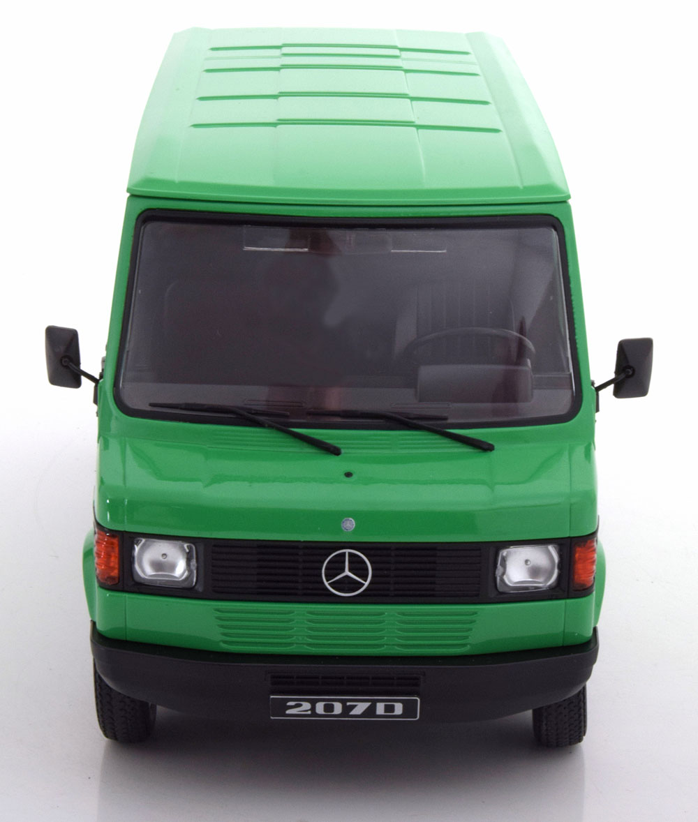 Mercedes-Benz 208 D Transporter 1988 Groen 1-18 KK Scale Limited