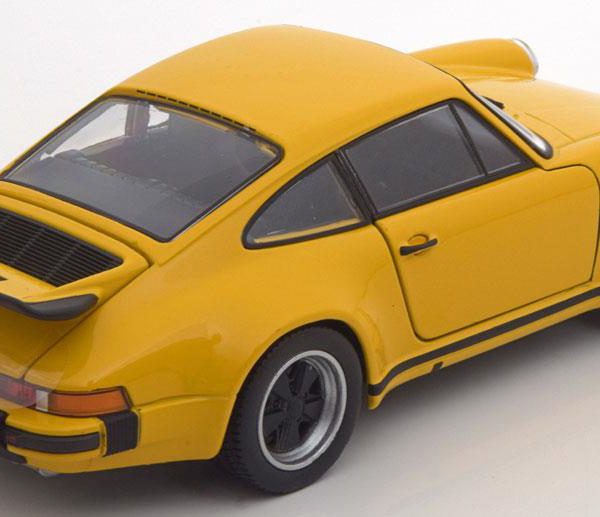 Porsche 911 Turbo 3.0 1974 Geel 1-24 Welly