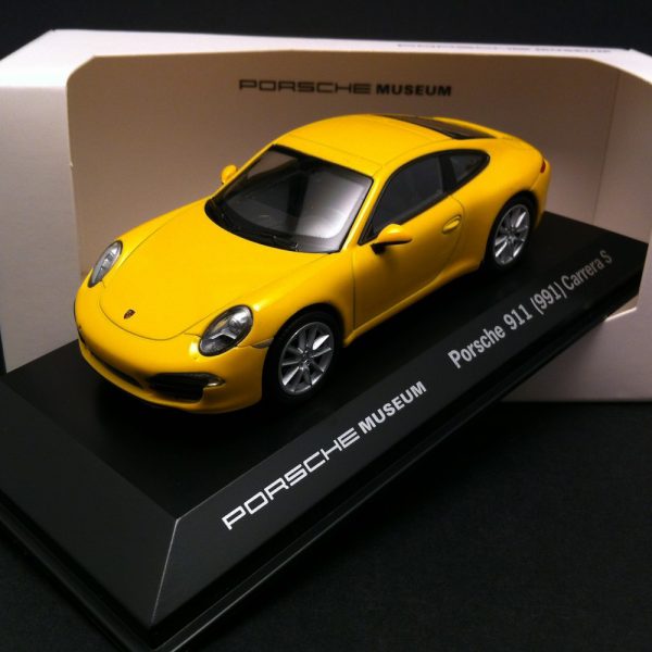 Porsche 911 ( 991 ) Carrera S 1-43 Geel 1-43 Welly GT