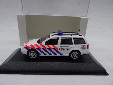 Volkswagen Golf Variant 1:43 Minichamps Omgebouwde Politie