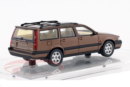 Volvo V70 XC 1997 Bruin Metallic 1-43 DNA Collectibles Limited 370 Pieces