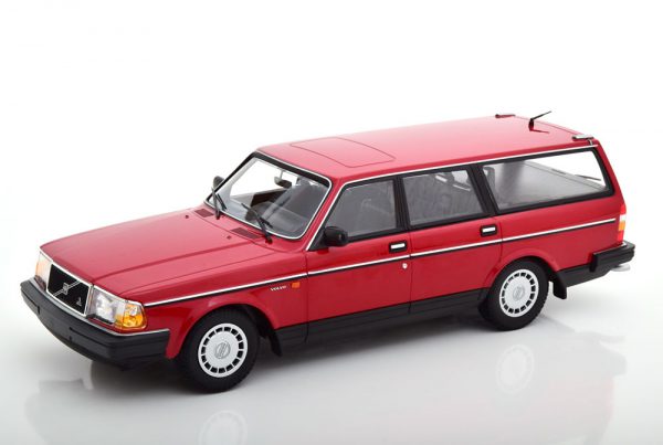 Volvo 240 GL Break 1986 Rood 1:18 Minichamps Limited 600 pcs