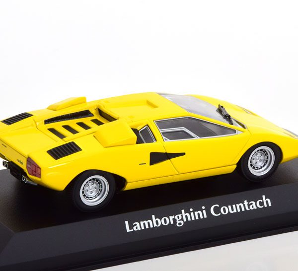 Lamborghini Countach 1970 Geel 1-43 Maxichamps