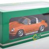 Porsche 911 (964) Targa Singer 1990 Oranje / Zwart 1-18 Cult Scale Models ( Resin )