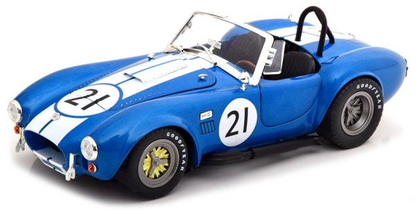 Shelby Cobra 427 S/C #21 Semi Competition Racing 1965 1:18 BLauw CMR Models