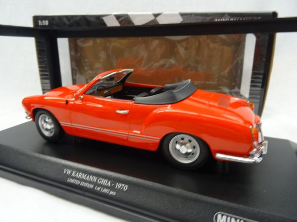 Volkswagen Karmann Ghia Cabriolet 1970 Rood 1-18 Minichamps Limited 1002 Pieces