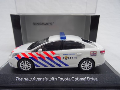Toyota Avensis Omgebouwde Nederlandse Politie 1:43 Minichamps