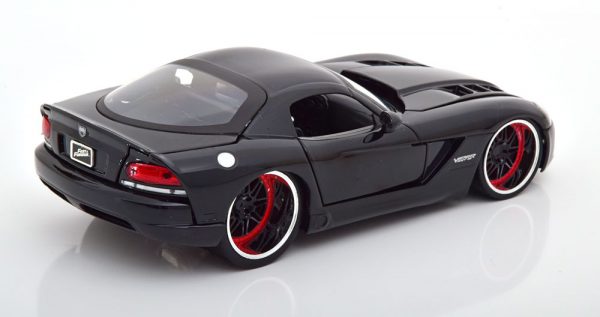 Dodge Viper SRT-10 "Fast and The Furious"Letty's Car Zwart 1-24 Jada Toys