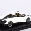 Pagani Huayra Roadster 2017 1-43 Wit Almost Real Limited 504 pcs.