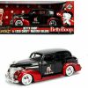 Chevrolet Master De Luxe 1939 "Betty Boop " Hollywood Rides 1-24 Jada Toys