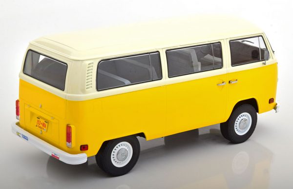 Volkswagen Bus T2 "Little Miss Sunshine" 1978 Geel / Beige 1-18 Greenlight Collectibles
