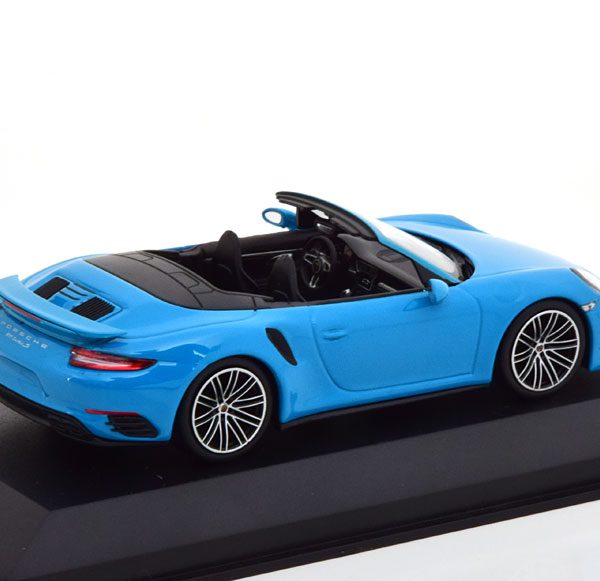 Porsche 911 (991/2) Turbo S Cabrio 2016 Blauw 1-43 Minichamps Limited 336 Pieces