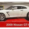 Nissan GT-R ( R35 ) 2009 Wit 1/18 Burago
