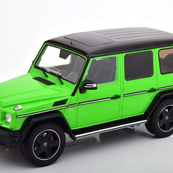 Mercedes-Benz G63 AMG 2015 ( Crazy Colors) Groen / Zwart 1-18 Iscale Limited 600 Pieces