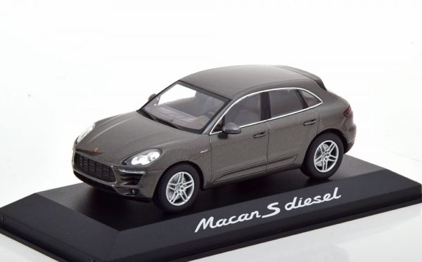 Porsche Macan S Diesel 2013 Grijs Metallic 1-43 Minichamps