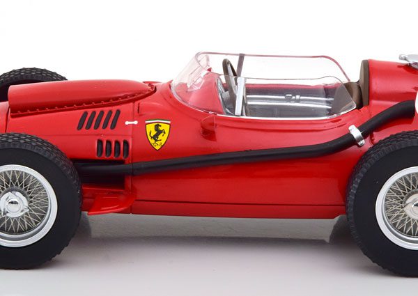 Ferrari Dino 246 Nr# 4 F1 GP Frankrijk 1958, World Champion M.Hawthorn Rood 1-18 CMR Models