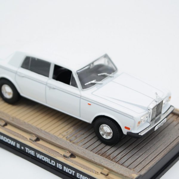 Rolls-Royce Silver Shadow II Wit "The World is Not Enough" 1-43 Altaya James Bond 007 Collection