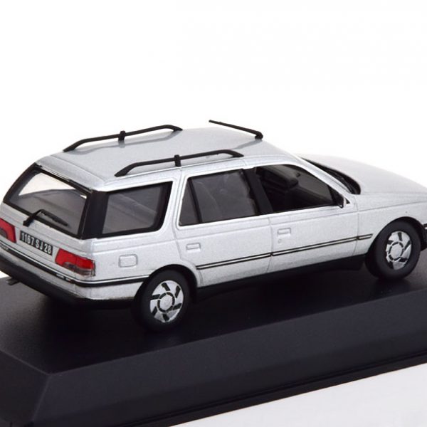 Peugeot 405 Break 1991 Zilver 1-43 Norev