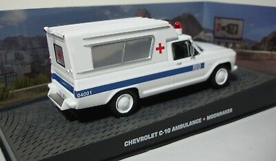 Chevrolet C-10 Ambulance James Bond "Moonraker" 1-43 Altaya James Bond 007 Collection