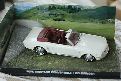 Ford Mustang Convertible James Bond "Goldfinger" Wit 1-43 Altaya James Bond 007 Collection