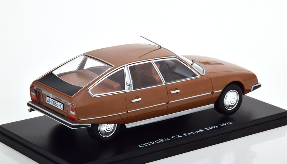 Citroen CX Pallas 2400 1976 Bruin Metallic 1-24 Atlas - Schuiten