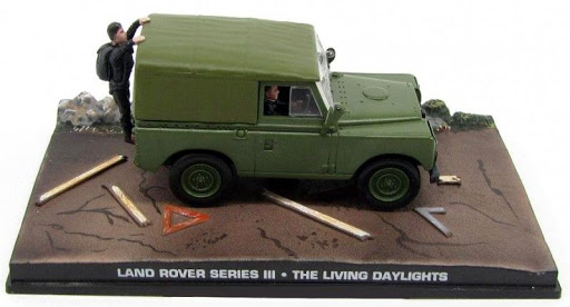 Land Rover Series III James Bond "The Living Daylights" Groen 1-43 Altaya James Bond 007 Collection