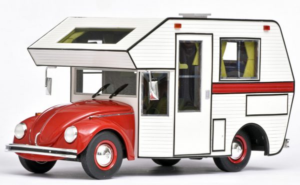 Volkswagen Kever Motorhome Rood / Creme 1-18 Schuco Pro R Limited 500 Pieces