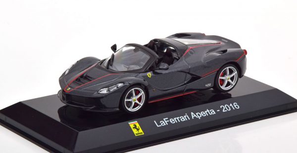 Ferrari LaFerrari Aperta 2016 Antraciet 1-43 Altaya Super Cars Collection