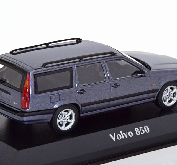 Volvo 850 Break 1994 Blauw Metallic 1-43 Maxichamps