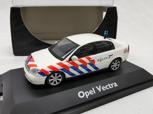 Opel Vectra Nederlandse Politie 1-43 Schuco