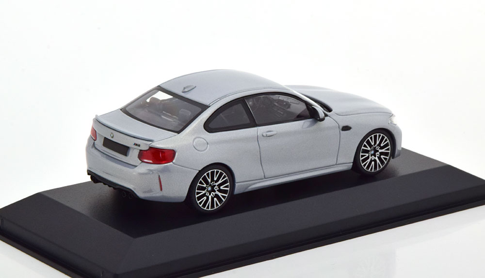 BMW M2 Competition 2019 Zilvergrijs Metallic 1-43 Minichamps