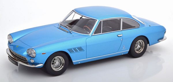 Ferrari 330 GT 2+2 1964 Blauw Metallic 1-18 KK Scale Limited 750 Pieces